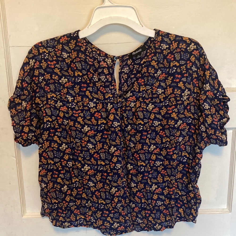 Madewell Rhyme Top with Blue, Yellow, White, and Red Floral Pattern Size Large
